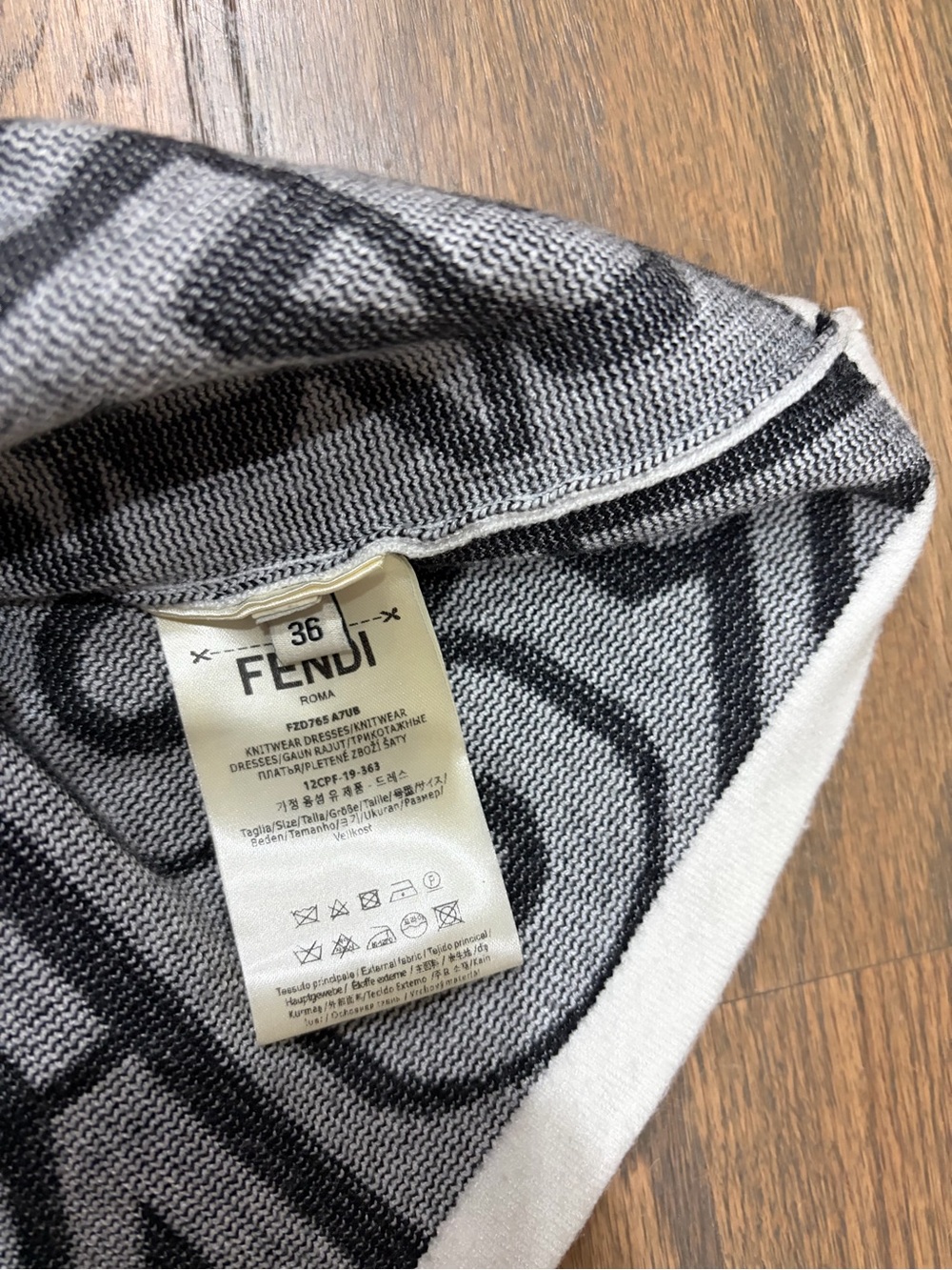 Fendi Black and White Logo Knit Pencil Skirt - Picture 4 of 5